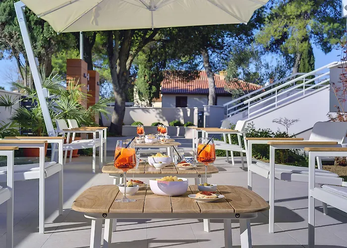 Residence Rovinj Couette-café 4*