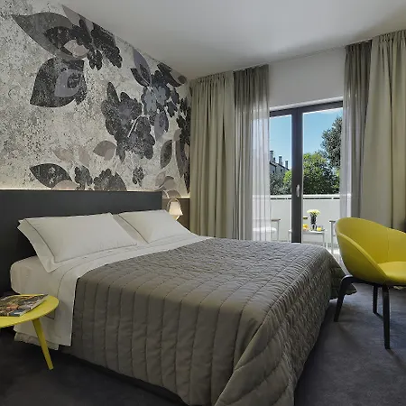 فندق مبيت وإفطار Residence Rovinj